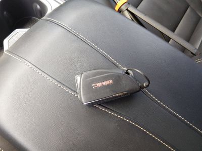 2024 GMC Acadia - Photo 15