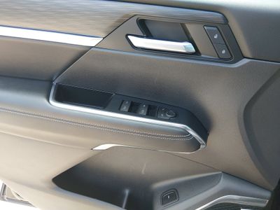 2024 GMC Acadia - Photo 21