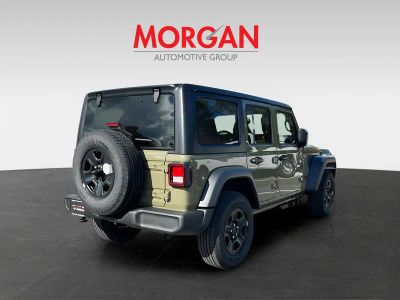 2026 Jeep Wrangler — photo 7 view