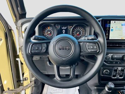 2026 Jeep Wrangler — photo 11 view