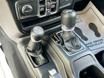 2026 Jeep Wrangler — photo 16 view