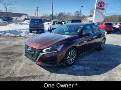 2024 Nissan Altima 2.5 SV — photo 8 view