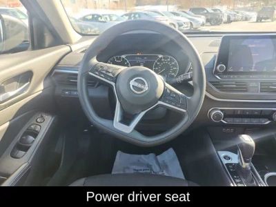 2024 Nissan Altima 2.5 SV — photo 17 view