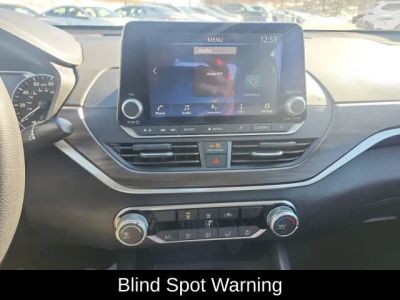 2024 Nissan Altima 2.5 SV — photo 21 view
