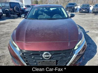 2024 Nissan Altima 2.5 SV — photo 9 view
