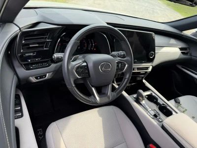 2023 Lexus RX - Photo 3