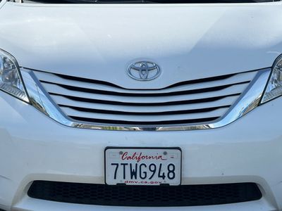 2016 Toyota Sienna - Photo 9