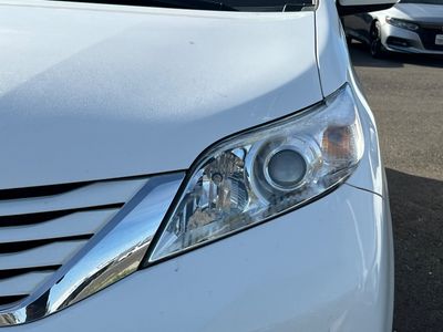 2016 Toyota Sienna - Photo 11