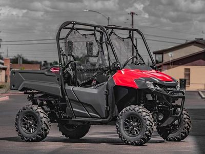 2026 Honda Pioneer 700 Deluxe - Photo 1