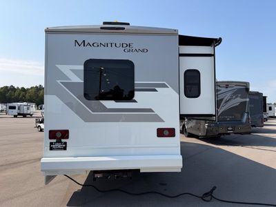2026 Thor Magnitude GRAND - Photo 3