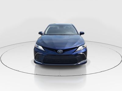 2021 Toyota Camry - Photo 2
