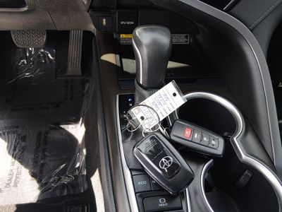 2021 Toyota Camry - Photo 15