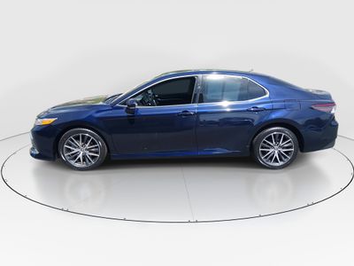2021 Toyota Camry - Photo 4