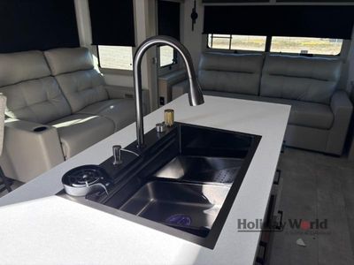 2025 Grand Design Solitude - Photo 17