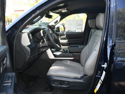 2026 Toyota Tundra - Photo 3