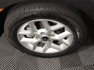 2024 Kia Soul — photo 10 view