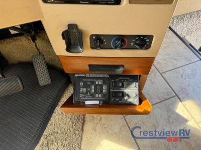 2007 Winnebago Vectra - Photo 25