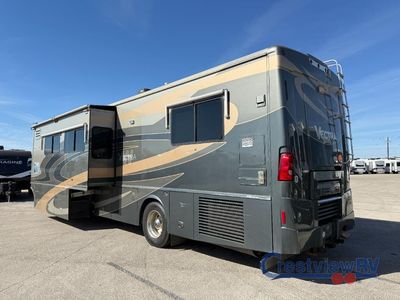2007 Winnebago Vectra - Photo 4