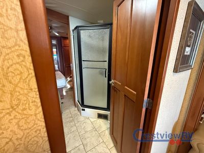 2007 Winnebago Vectra - Photo 30