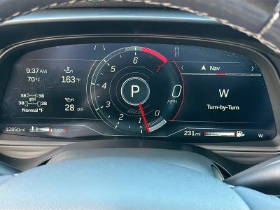 2022 Cadillac CT4 — photo 39 view