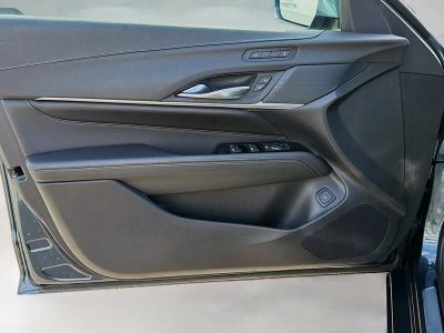 2022 Cadillac CT4 — photo 21 view