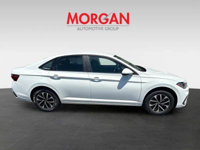 2026 Volkswagen Jetta — photo 8 view