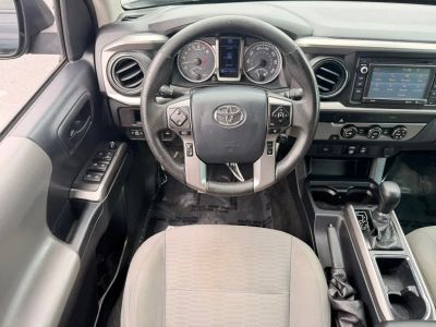 2019 Toyota Tacoma - Photo 16