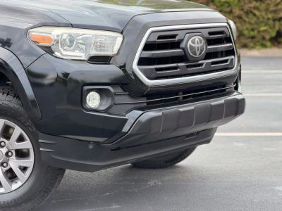 2019 Toyota Tacoma - Photo 6