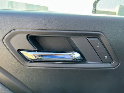 2026 Chevrolet Colorado - Photo 15