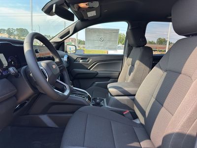 2026 Chevrolet Colorado - Photo 9