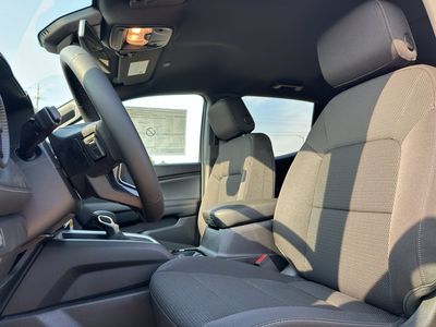 2026 Chevrolet Colorado - Photo 10