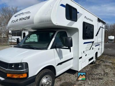2026 Thor Motor Coach Four Winds - Photo 3