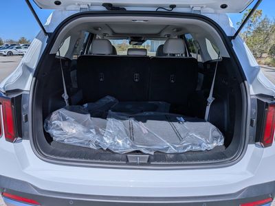 2026 Kia Sorento — photo 13 view
