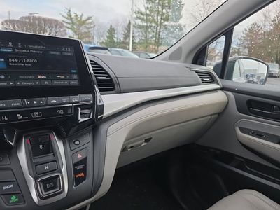 2019 Honda Odyssey EX-L Auto — photo 21 view