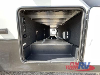 2022 Dutchmen RV Voltage - Photo 6