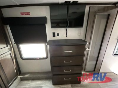 2022 Dutchmen RV Voltage - Photo 20
