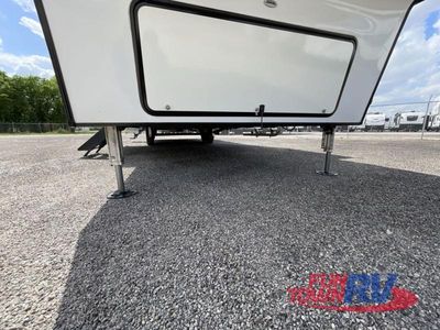 2022 Dutchmen RV Voltage - Photo 4