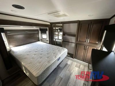 2022 Dutchmen RV Voltage - Photo 19
