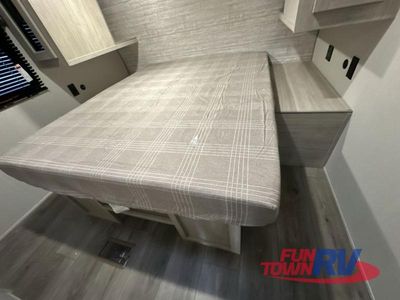 2026 Coachmen RV Catalina Legacy Edition - Photo 37