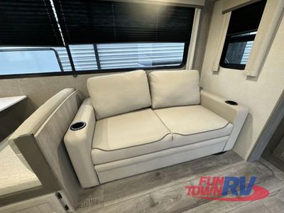2026 Coachmen RV Catalina Legacy Edition - Photo 27