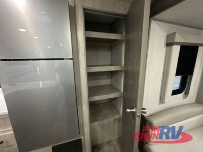 2026 Coachmen RV Catalina Legacy Edition - Photo 23