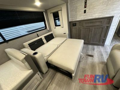 2026 Coachmen RV Catalina Legacy Edition - Photo 28