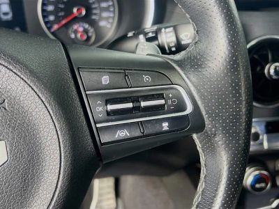 2022 Kia Stinger — photo 18 view
