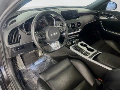 2022 Kia Stinger — photo 11 view