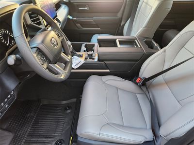 2026 Toyota Tundra - Photo 8