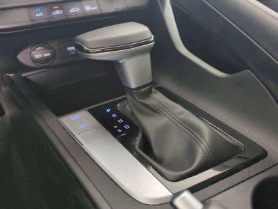 2022 Hyundai Elantra — photo 20 view