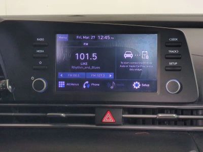 2022 Hyundai Elantra — photo 19 view