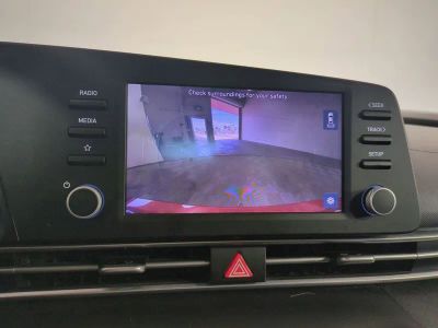 2022 Hyundai Elantra — photo 24 view