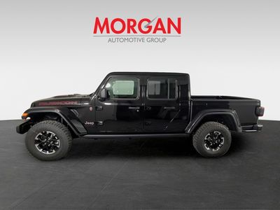 2026 Jeep Gladiator — photo 9 view