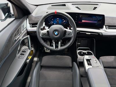 2025 BMW X2 - Photo 17